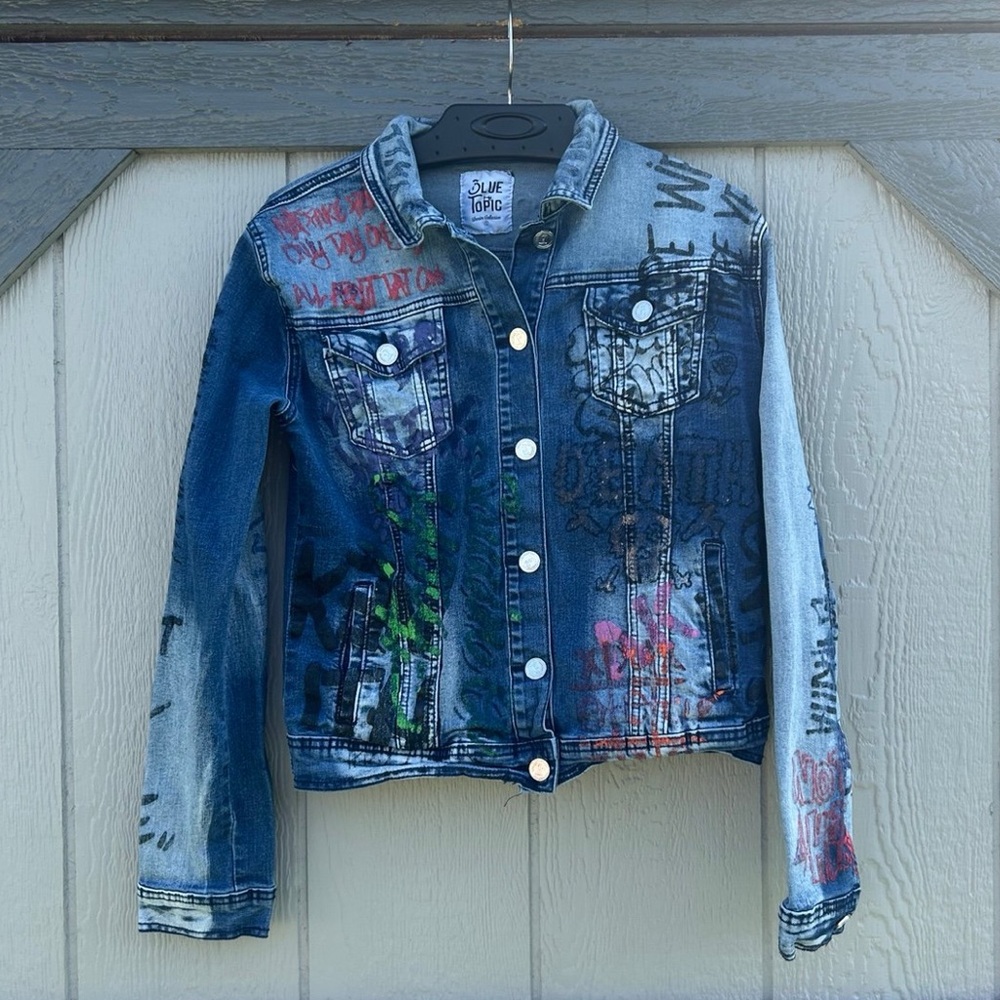 Blue Topic Graffiti Denim Jacket - PLEASE READ DESCRIPTION
